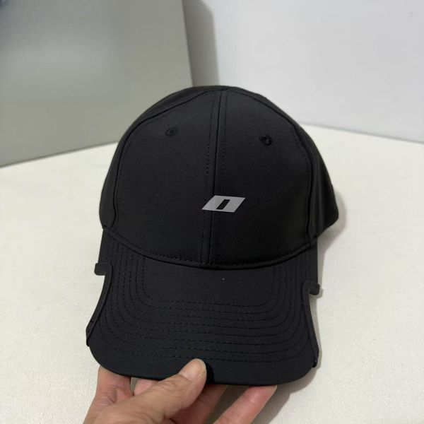 Brand Designer Trucker Hat Caps Men Women Spring and Summer Baseball Cap Wild Casual Ins Fashion Hip Hop Hats