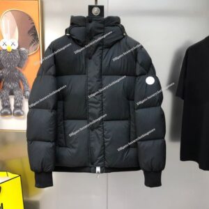 halloween momcler Jacket Designer Parkas Coat for Man Women mincler Jacket Fashion Style Slim Corset Down Jacket Shiny Matte Material Pocket Outsize Men Coats M-3XL