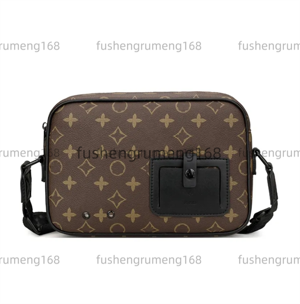 Womens M46255 fashion DISTRICT Clutch Bag luxurys Designer N42710 handbag Totes shoulder sling bag straps mens Wallets Genuine Leather travel Cross Body bags