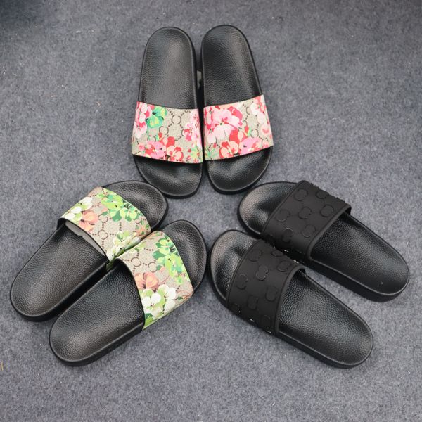 Designer Slippers Wooden Brand Square Head Women's Sandals Summer Fashion Beach Outdoor Slippers Women's Shoes