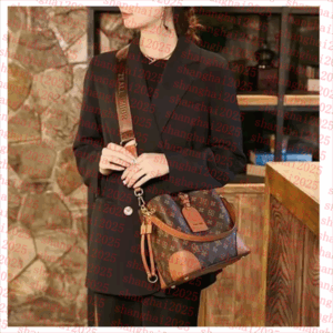 Brand Luxury Design Vintage Bucket Shoulder Purses Women Fashion Retro Style Shoulder Crossbody Bags Handbag Tote Designers Handbags a1