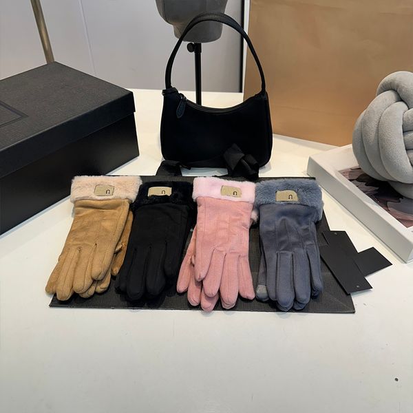 Designer's Thousand Bird Grid Autumn and Winter Gloves Warm and Luxurious Winters Women Outdoor Knitted Gloves Five Finger Cold Resistant T