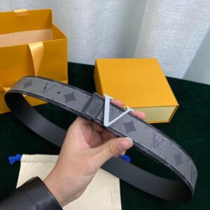 Designer Belt Cowskin Belts Letters Floral Design for Man Woman 4.0cm Wide 4 Optional With BOX