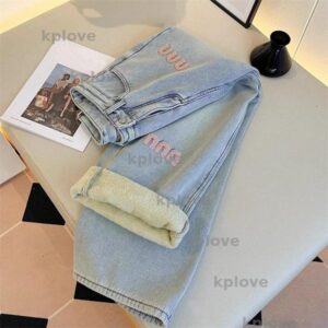Designer Straight Leg Jeans Loosed Pink Letters Girls Fashion Embroidery High Waisted Denim Pants For Women Add Velvet Boyfriend Jeans Long Wide Trousers