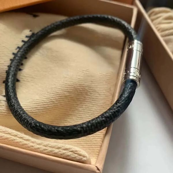 Luxury Men Women Designer Bracelet Bangle Black Leather Designer Bracelets Fashion Men Bangles Jewelry Party