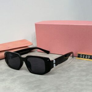 Designer Sunglasses Unisexs Classic Regulars Sunglasses Retro Rendering Casual Fashiones Sunglasses With 4 Colors Options