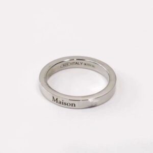 Band Rings Designer Simple and neutral letter shaped wide ring with smooth and personalized finish