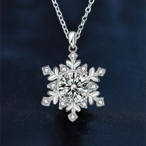 925 Sterling Silver Snowflake Necklace for Women with Moissanite Pendant, Elegant Winter Jewelry Gift for Christmas and Daily Wear