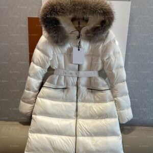 Puffer jacket women Coats designer women winter jacket Mid-length white duck down warm parka for women in winter with fox fur collar Fashionable New Year Gifts