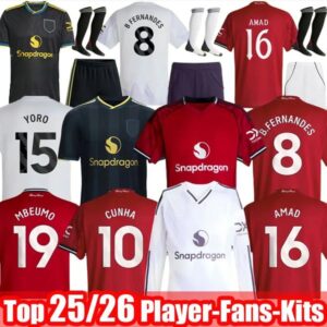 24 25 26 United Retro Soccer Jerseys GARNACHO HOJLUND MARTINEZ YORO football shirt B. FERNANDES Football Shirts men kids kits MAINOO ZIRKZEE AMAD training uniform