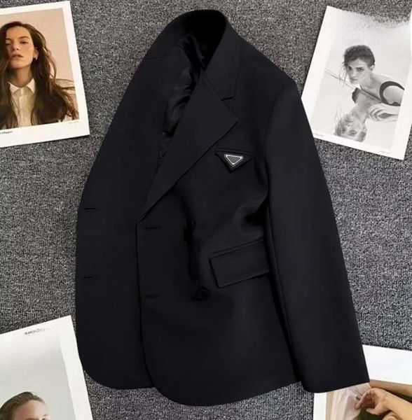 Womens Trench Coat Designer Luxury Autumn Coat Women Casual Jackets Triangle Logo Parka Lady Warm Overcoat -15 Mens Woman Classic Bodywarmer DZG2410182