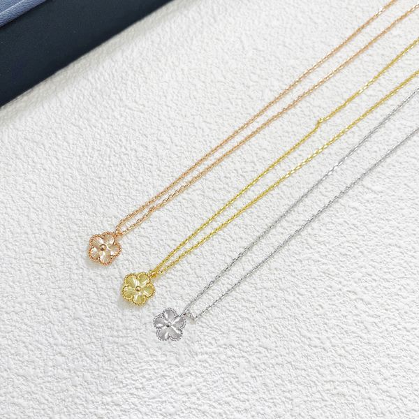 Fashion Pendant Necklace Designer Necklaces Pearl Personality Design 6 Color Temperament Top Quality