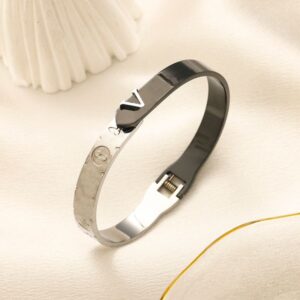 Luxury designer Bracelet Stainless Steel Bangle Bangle Classic Crystal Bracelets Designer Women Jewelry Party Gift