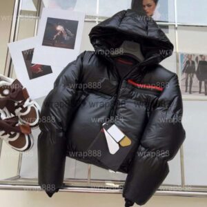 Women's Winter Jackets Women's Down Jackets Women's Coats Designer Brand Clothing Jackets Women's Hooded Warm Fashion New Parka Windbreaker Girls Gifts