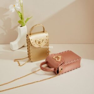 High quality women handbag jelly bag Mini bag rivet mobile phone bag French mini children bag Women crossbody bag
