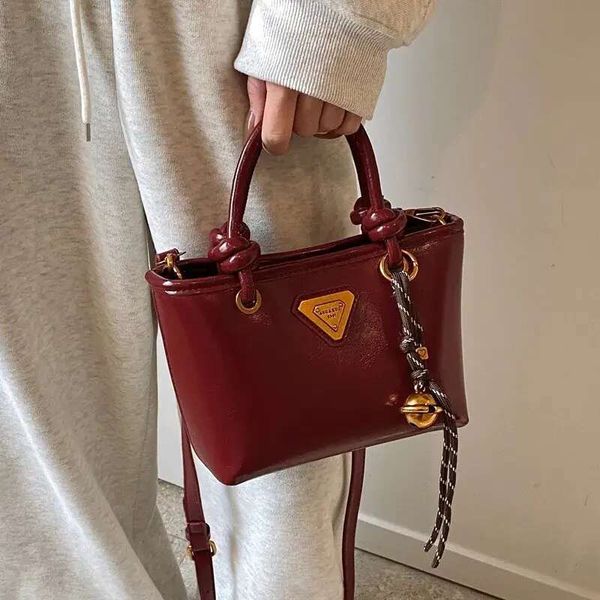 Designer Bag Free Shipping Luxury Bag New Women S Fashionable Hand Held Bucket Shoulder Crossbody
