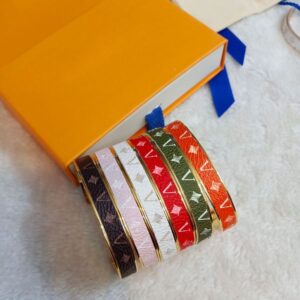 Fashion Bangle Elegants Bracelet for Man Woman Luxury Bracelet Special Unisex Jewelry 6 Colors