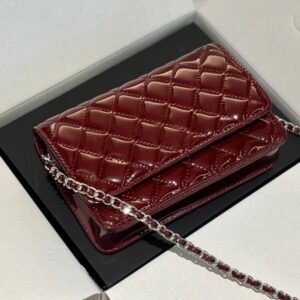 Woc Shiny Patent Leather Chain Crossbody Bag Designer Womens Shoulder Bag Leather Ridged Silver Hardware Metal Matelasse Chain Hand Crossbody Bags Makeup Bags 19cm