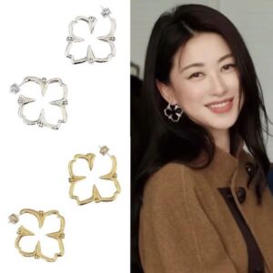 Contour branches interspersed with flowers, unique ear ring with ear hoop, 2025 best-selling, high-end, distinctive jewelry, women's earrings