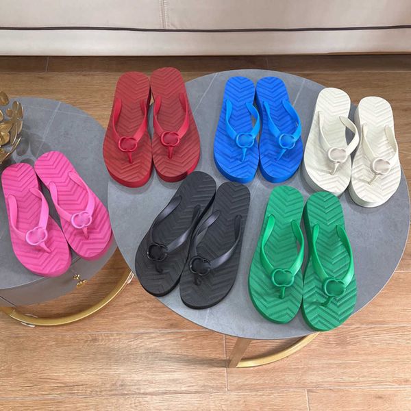 Women Flip Flops Simple Sandal Designer New Ladies Beach Slides Textured Patterns Fashion V-shaped Sides Casual Beaches Sandals Size 35-42 NO351