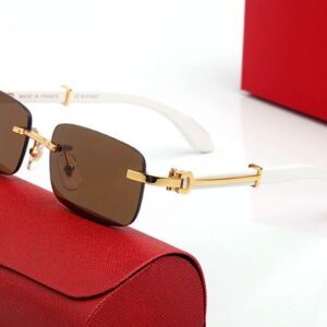 Oversized Designer Sunglasses for Women Mens Rectangle Buffalo Horn Sun Glasses Frameless Wooden Eyeglass Fashion Sport Carti Sunglass Black Eyewear Eyeglasses