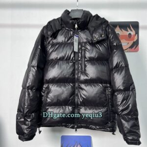 Small Horse Designer Down Jackets for Men and Women Warm Lightweight Fashion Puffer Jacket Soft Breathable Comfortable Fit Thick Winter Coat Everyday Wear