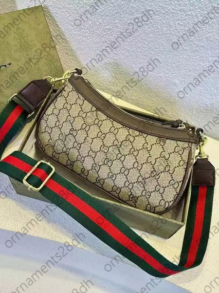 Designer bag luxury shoulder bag wallet handbag leather crescent chain crossbody bag designer wallets for women classic flap bag purse on chain coin designer wallet