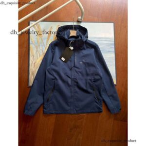 Teryx Varsity Jacket Men Athleisure Waterproof Archaeopteryxs Nylon Arctertx Top-quality Outdoor Premium Canadian Outdoor B 708