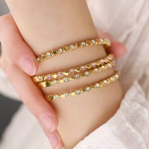 2025 New 18K Gold-Plated Titanium Steel Crystal Bangle with Star Design and Zirconia Stones, Open Adjustable Bracelet for Stylish Hands