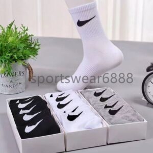 designer socks sports socks fashionable pure cotton breathable sweat absorbing odor proof basketball socks football socks unisex use A box of 5 pairs