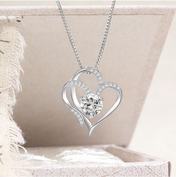 Romantic Jewelry Gift: Shiny Two-Toned Heart Necklaces Set