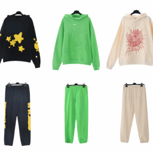 Gender-Inclusive Athleisure Fashion – Soft Blend Seamed Jogging Ensemble