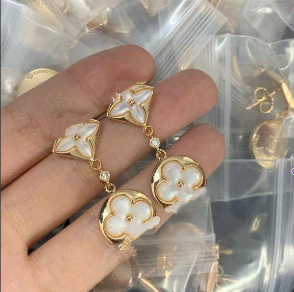 Luxury Diamond Stud Earrings - Fashion Retro Charm Jewelry Set