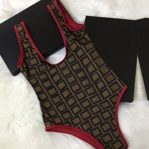 Designer Bikinis Woman One-Piece Bikini With Letter Swimsuits Crystal Summer Swimwear Beach Luxury Bathing Suits