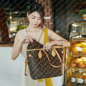 High Quality Designer Shoulder Women's Bag 2024 Style Mother And Son Classic Atmospheric Styling Fashion Cross Handbag Womens Purse Messenger Bags