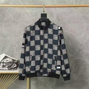 High Designer Mens Denim Jacket Fur Coats Monogram Jackets Winter Coat Hooded Outwears Man Tops Jackets Jeans Windbreaker Asian Size S-3XL