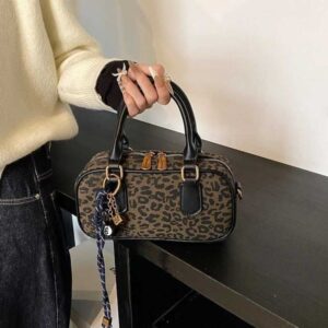 Luxury Designer Pendant PU Leather Leopard Printed Womens Handbag Retro Crossbody Bag Pillow Tote