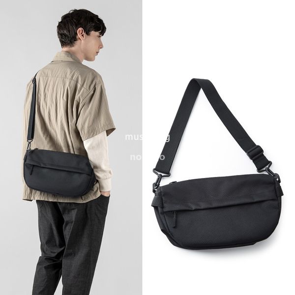 New high-end high quality messenger bag student Crossbody backpack men's casual fashion sports shoulder bag