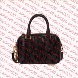 2025 Women's pink Designer Cleo bag satchel tote Wander Matelasse underarm hobo Luxury Genuine Leather with shoulder strap clutch