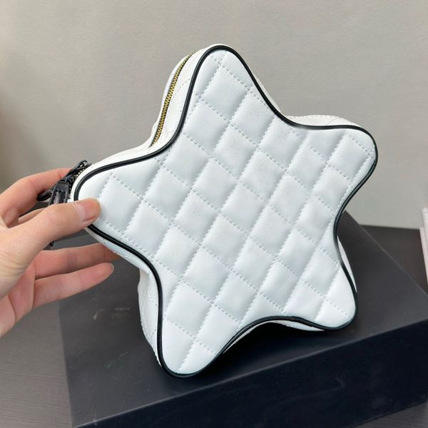 Real leather Woman Women luxurys Designers bags Star Crossbody bag Shoulder bag Handbags Messenger Chain Bag Wallet lady clutch Fortune bag 22m