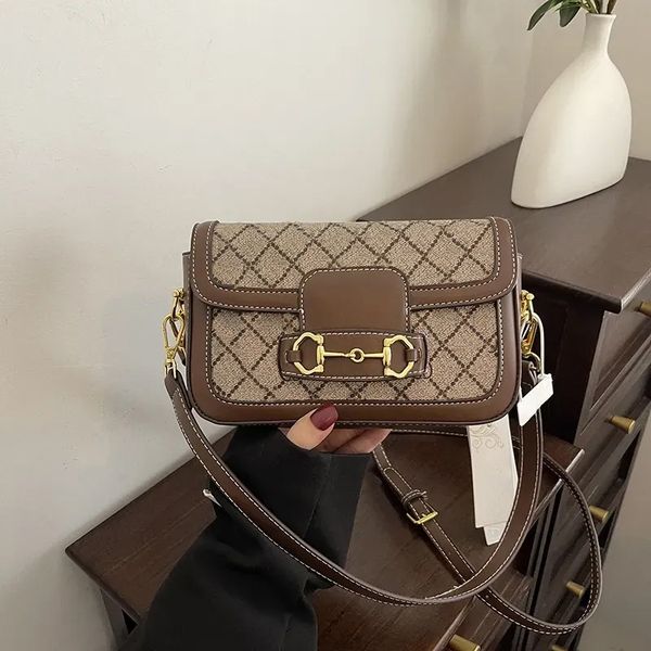 Designer bag Shoulder Bag Luxury Bag Crossbody Purse Designer 2025 for womens high-end and fashionable saddle bag with temperament, single shoulder crossbody bag 001