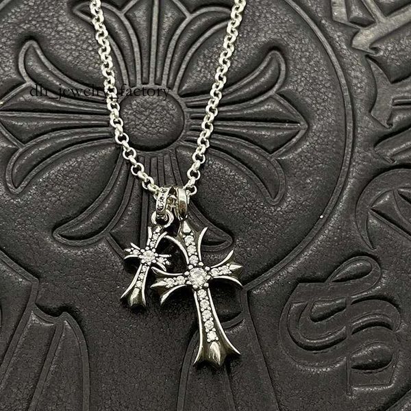 Fashion Chrome Designer Mini black Cross Pendant Charm with Rope Chain chrono Necklace Hip Hop Women Men Full Paved Cubic Zirconia Daily chrime Gift Jewelry 6d0