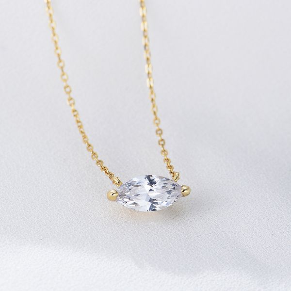 Fashionable and popular new product s925 pure silver horse eye zircon pendant necklace, women's trendy and simple collarbone chain
