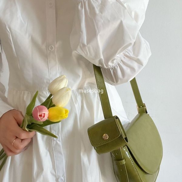 New trend simple and super hot portable underarm bag for women's retro and versatile commuting portable single shoulder diagonal saddle bag