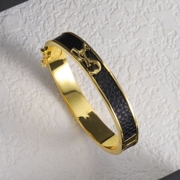 Luxury couple, high-end and stylish men's and women's stainless steel bracelets, preferred for parties and travel-0254