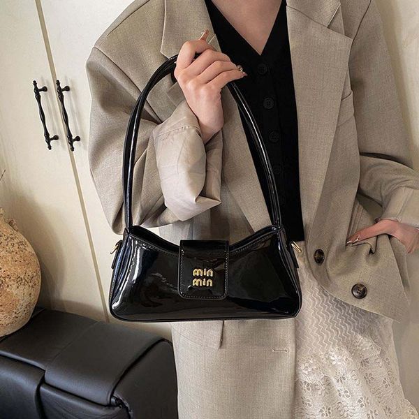 Designer Top Quality Womens Fashion Bag Shoulder Bag Luxury classical Handbag messenger fashionable crossbody Underarm bag AAA