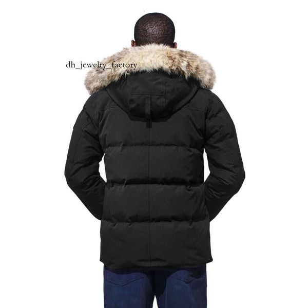 Mens Moncleat Winter Men Down Jacket Gooses Puffer Jacket Homme Outdoor Jassen Outerwear Real Coyote Fur Warm Hooded Windproof Waterproof Thicken Coat Doudoune 1b0