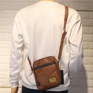 The new Korean version of the trend men's vertical small bag casual men's shoulder bag personality bag men's and women's crossbody bag