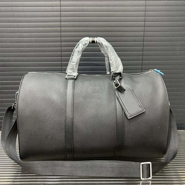 Designer bag Nylon Travel bag Classic luggage for women men Large capacity High Quality Handbag Totes Shoulder Bags mens womens Boston Bag Crossbody Bag 46m