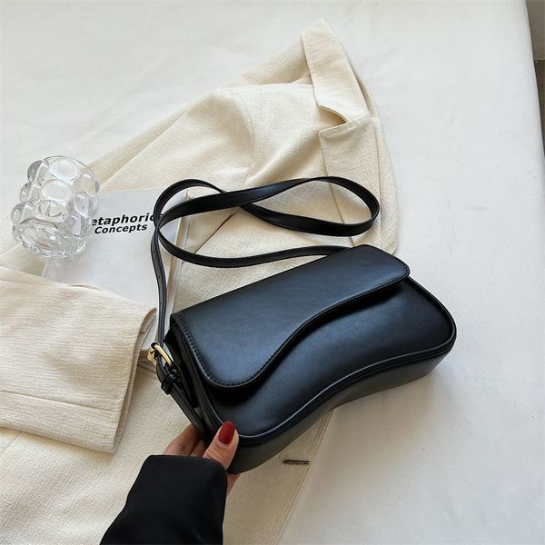 2025 New bag Designer bag Shoulder Bags Vintage Leather Crossbody For Women 2024 Brand Designer Female Small Flap Underarm Bag Armpit Handbags And Purses
